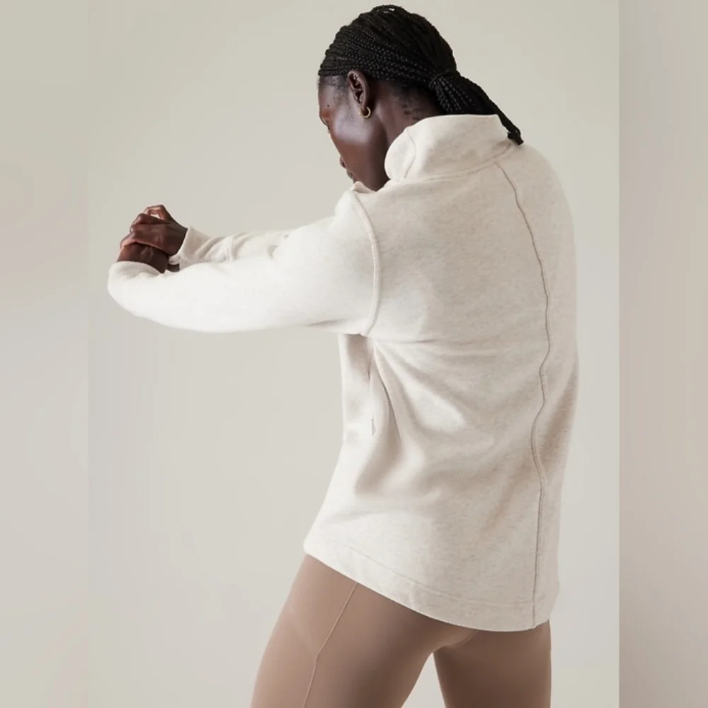 NWT Athleta Cozy Karma Twist Neck Sweatshirt Toasted Brown Heather - Picture 3 of 5